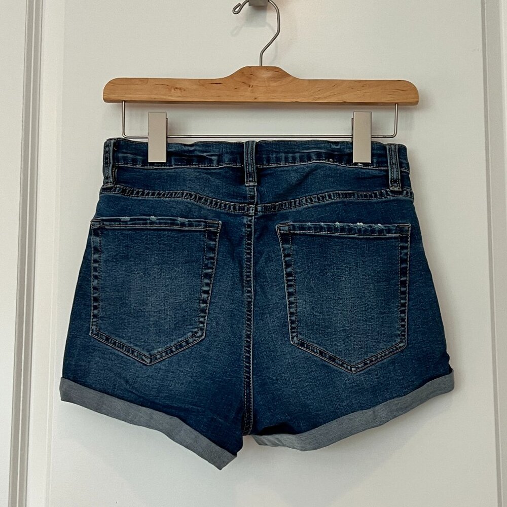 Garage Denim Jean Shorts with Cuff Size 7 - Picture 2 of 4